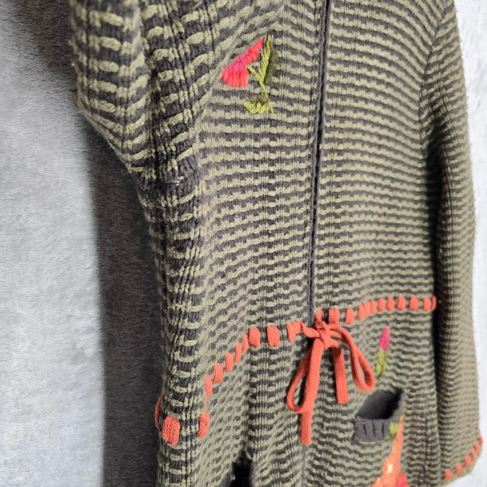 Cabi Longline Hooded Zip Sweater Women M Sage Green Hobo Embroidered Wool Blend